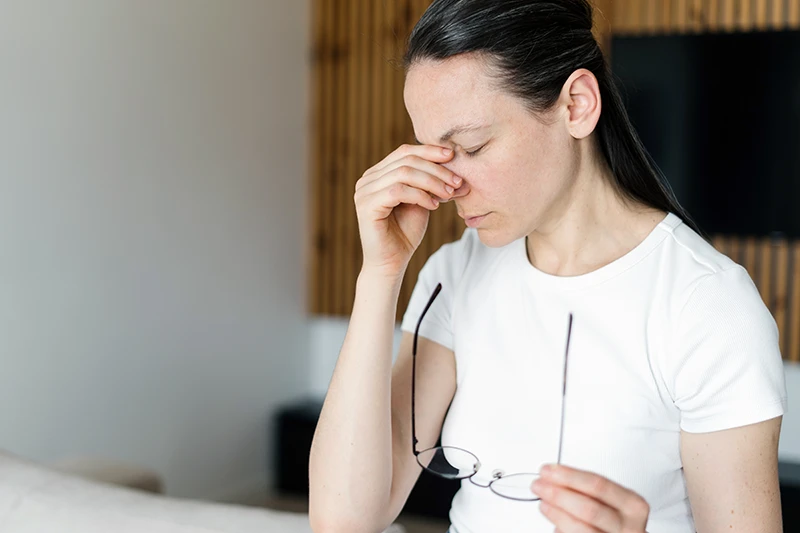 Praticienne fatiguée